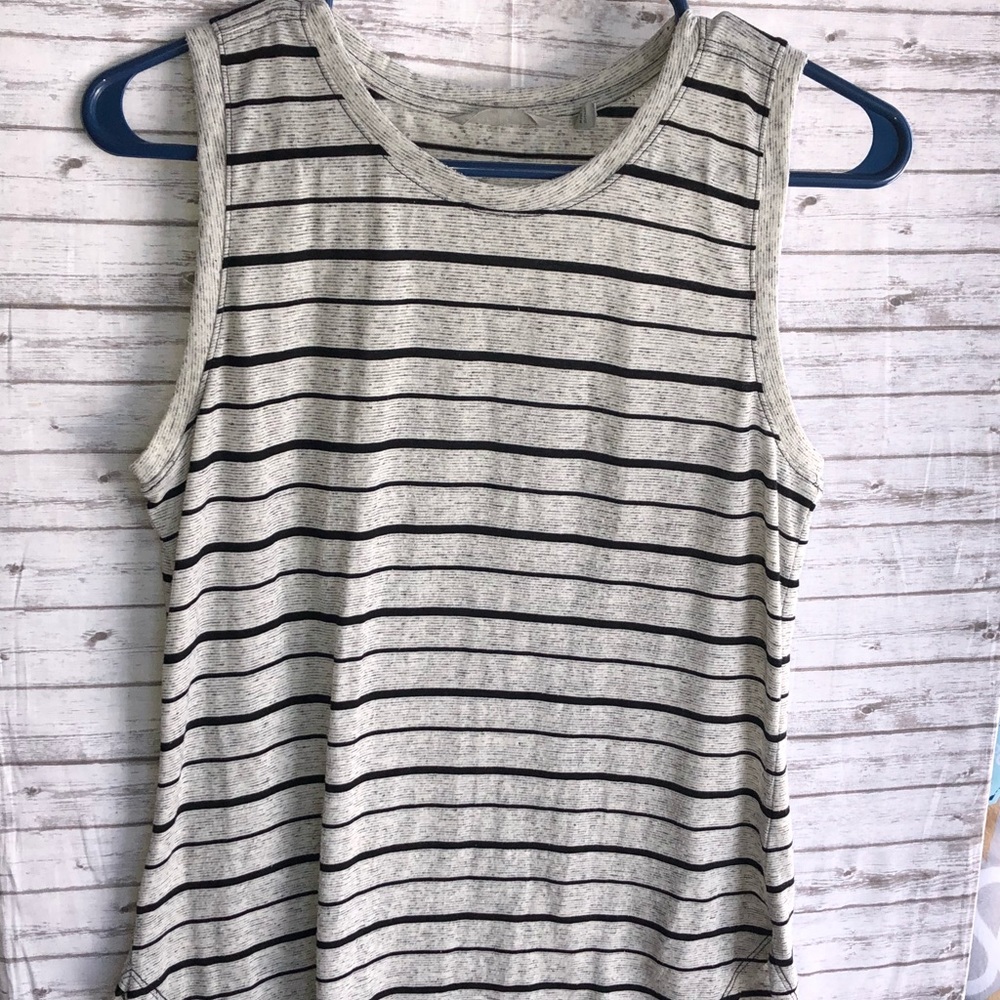 Athleta Small Asana Tank